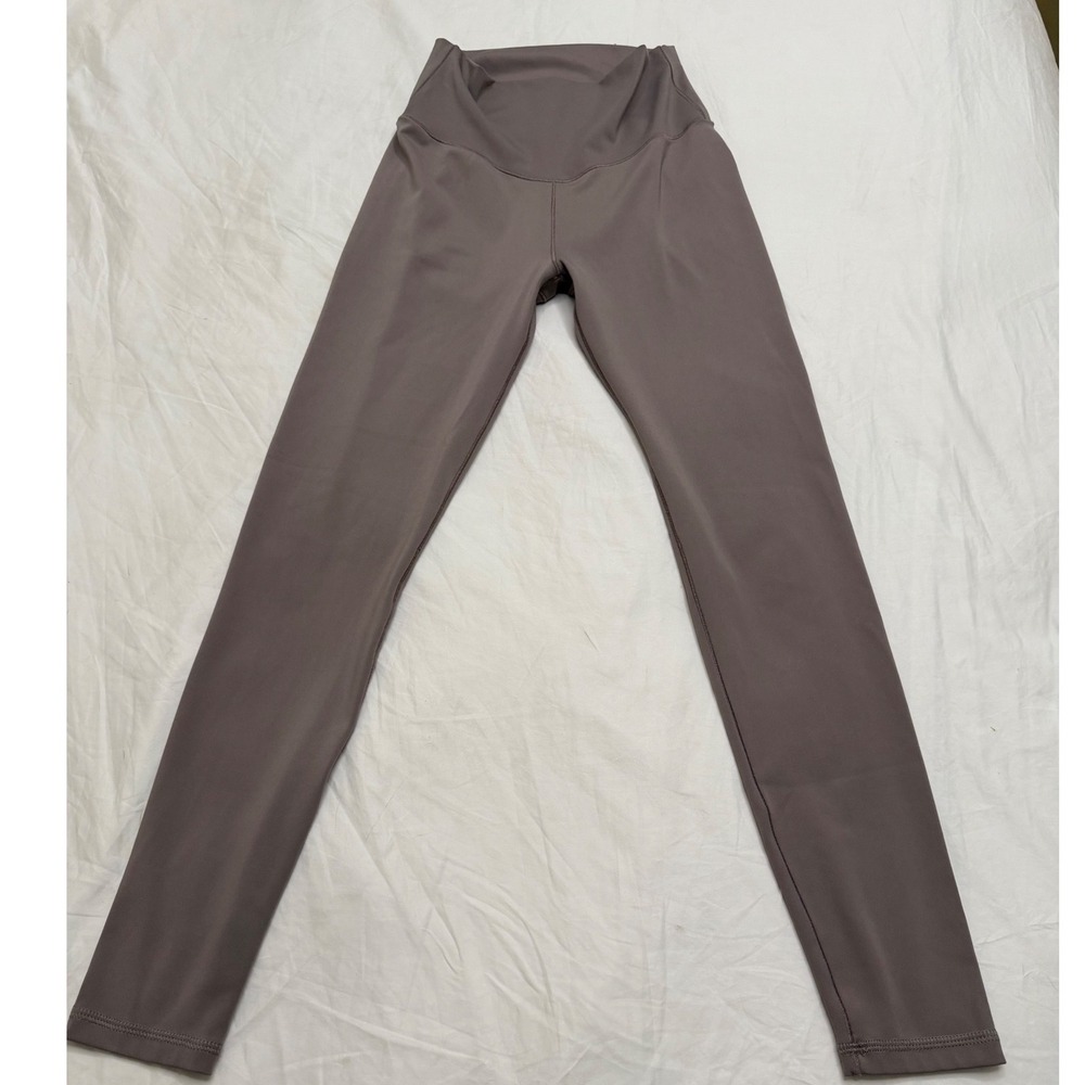 High-Rise Women's Leggings in Mauve Gray